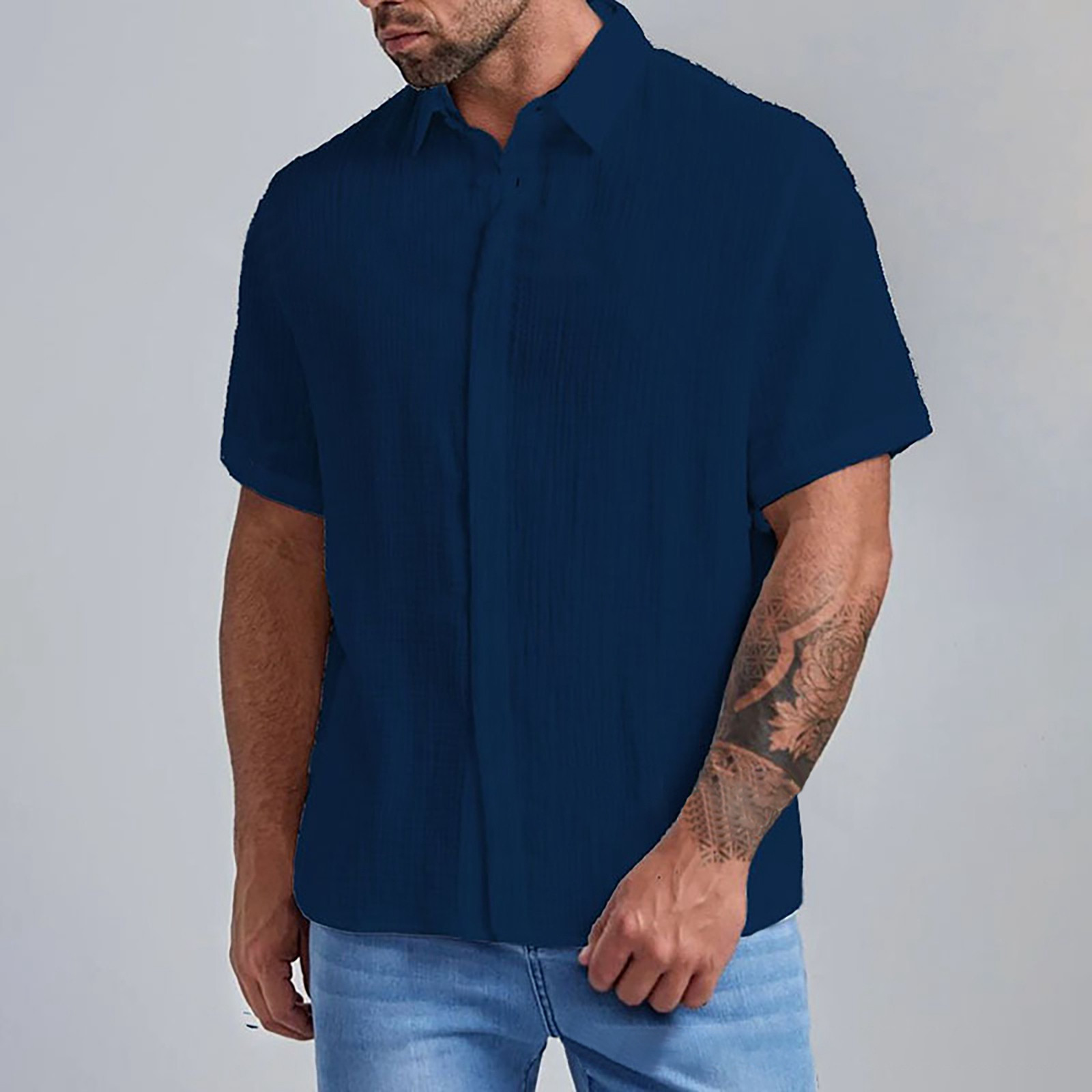 thumbnail image 5 of Camisa de manga corta con cuello cubano para hombre - Camisa informal con botones para bodas en la playa - Ropa de verano, 5 of 5